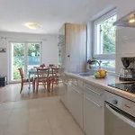Two-bedroom In Betiga Apartman Barbariga